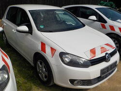  Nr._57_2_VW_Golf_Mindestgebot_1200_Euro.JPG