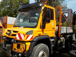  Nr._80_2_Unimog_U_530_Mindestgebot_25000_Euro.JPG