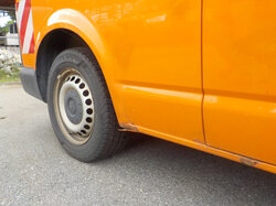  Nr._01_16_VW_T5_Kasten_Lang_4_Motion__Mindestgebot_6300_Euro.JPG