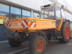  Nr._23_02_Traktor_Fendt_Xaver_F360GT_Mindestgebot_19.000_Euro.JPG