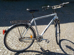  Nr._S02_3_Trekkingrad_Pegasus_Mindestgebot_30_Euro.JPG