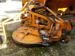  Nr._29_3_Randstreifenmäher_Doppstadt_DRM_120_Mindestgebot_800_Euro.JPG