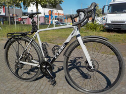  Nr._S01_2_Mountainbike_Cube_Cross_Race_Pro_Mindestgebot_100_Euro.JPG