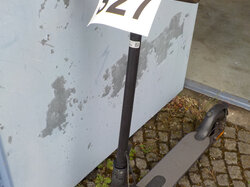  Nr._S27_E_Roller_Mi_Mindestgebot_50_Euro.JPG