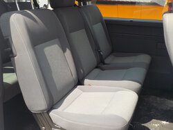  Nr._14_8_VW_T5_Caravelle_Comfortline_Mindestgebot_7.900_Euro.JPG