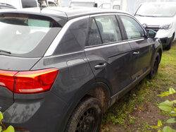  Nr._013_4_VW_T_Roc__Mindestgebot_7500_Euro.JPG