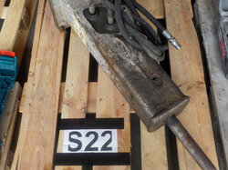  Nr._S22_1_Hydraulikhammer_ACB_Mindestgebot_200_Euro.JPG