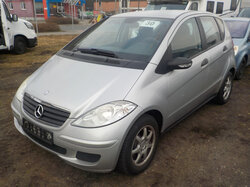  Nr._30_2_Mercedes_Benz_A150_Mindestgebot_550_Euro.JPG