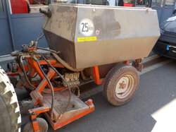  Nr._25_6_Schwemmsauggerät_Agrotop_SSB_400_Mindestgebot_2.500_Euro.JPG