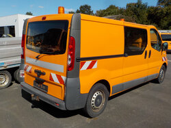  Nr._32_4_Renault_Trafic_Mindestgebot_800_Euro.JPG