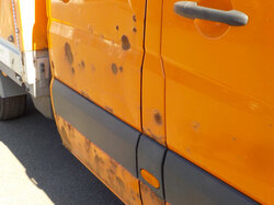  Nr._02_3_VW_Doka_mit_Tiefladepritsche_Mindestgebot_2.000_Euro.JPG