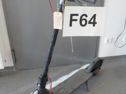  Nr._064_E-Scooter_Xiaomi_3_Lite_Mindestgebot_50_Euro.JPG