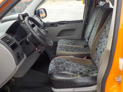  Nr._11_8_VW_T5_Kombi_Lang_4_Motion_Mindestgebot_6.400_Euro.JPG