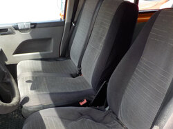  Nr._15_6_VW_T5_Kombi_Mindestgebot_1.900_Euro.JPG
