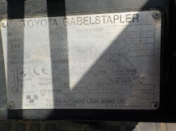  Nr._17_11_Gabelstapler_Toyota_SAS_40_Mindestgebot_1.050_Euro.JPG