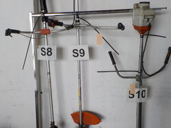  Nr._S08_bis_S010_Freischneider_Stihl_und_Iseki_Mindestgebot_je_50_Euro.JPG
