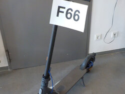  Nr._066_E-Scooter_Mi_3_Mindestgebot_50_Euro.JPG