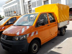  Nr._08_1_VW_T5_Doka_4_Motion_Mindestgebot_4.700_Euro.JPG