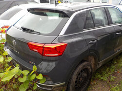  Nr._013_3_VW_T_Roc__Mindestgebot_7500_Euro.JPG