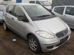  Nr._30_1_Mercedes_Benz_A150_Mindestgebot_550_Euro.JPG