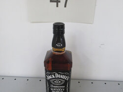  Nr._047__1_Flasche_Jack_Daniels_Whiskey__Mindestgebot_10_Euro_01.JPG