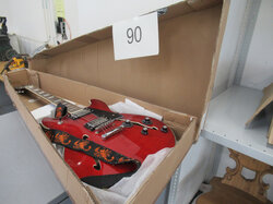  Nr._090__E-Gitarre__Harley_Benton__gebraucht__Mindestgebot_100_Euro_01.JPG