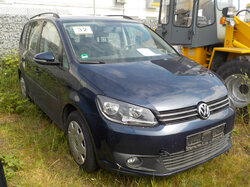  Nr._032_1_VW_Touran.JPG