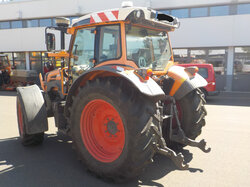  Nr._22_07_Traktor_Fendt_210_Vario_Mindestgebot_35.000_Euro.JPG