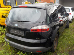  Nr._049_3_Ford_S_Max_mit_TV_Gerät_Mindestgebot_400_Euro.JPG