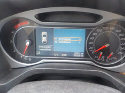  Nr._049_5_Ford_S_Max_mit_TV_Gerät_Mindestgebot_400_Euro.JPG