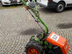  Nr._S25_2_Einachsschlepper_Agria_3400.JPG