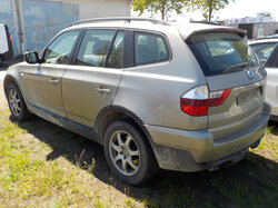  Nr._025_3_BMW_X3_Mindestgebot_2500_Euro.JPG