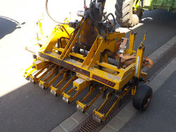  Nr._24_2_Twose_Turf_Conditioner_TC10_Mindestgebot_2.500_Euro.JPG