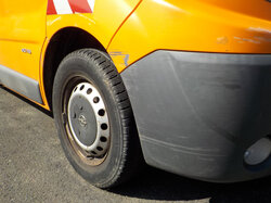  Nr._32_3_Renault_Trafic_Mindestgebot_800_Euro.JPG