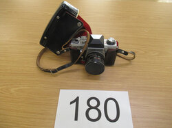Nr._180_Analoge_Kamera_Mindestgebot_40_Euro_01.JPG