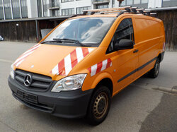  Nr._09_3_Mercedes_Benz_Vito_4x4_113_CDI_Extralang_Mindestgebot_3.200_Euro.JPG