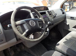  Nr._15_7_VW_T5_Kombi_Mindestgebot_1.900_Euro.JPG