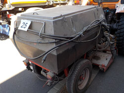  Nr._25_2_Schwemmsauggerät_Agrotop_SSB_400_Mindestgebot_2.500_Euro.JPG