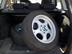  Nr._025_6_BMW_X3_Mindestgebot_2500_Euro.JPG