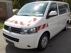  Nr._14_1_VW_T5_Caravelle_Comfortline_Mindestgebot_7.900_Euro.JPG