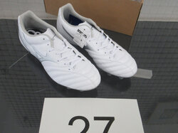  Nr._027__1_Paar_Fußballschuhe__Monarcida__neo__weiß_Größe_39__neu__Mindestgebot_40_Euro_01.JPG