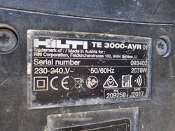  Nr._S05_2_Abbruchhammer_Hilti_TE_3000_AVR_Mindestgebot_200_Euro.JPG