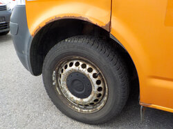  Nr._15_15_VW_T5_Kombi_Mindestgebot_1.900_Euro.JPG