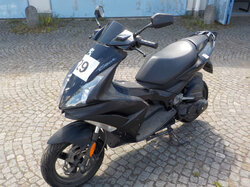  Nr._029_2_Roller_Peugeot_Jet_C_Tech_Mindestgebot_200_Euro.JPG