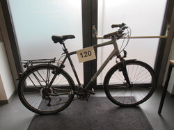 Nr._120_Fahrrad_RNr._unlesbar_Mindestgebot_10_Euro.JPG
