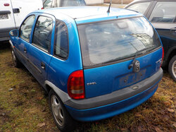  Nr._23_4_Opel_Corsa__Mindestgebot_100_Euro.JPG