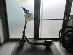 Nr._110_E_-_Scooter_Minebot__Mindestgebot_20_Euro.JPG