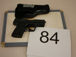  Nr._W84_1_Schreckschusspistole_Umarex_PTB_984__9mm__30_Euro.JPG