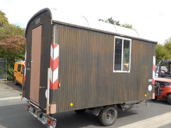  Nr._14_02_Bauwagen_Cadolto_Mindestgebot_600_Euro.JPG
