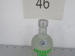  Nr._046__1_Flasche_Absolut_Vodka__Mindestgebot_8_Euro_01.JPG
